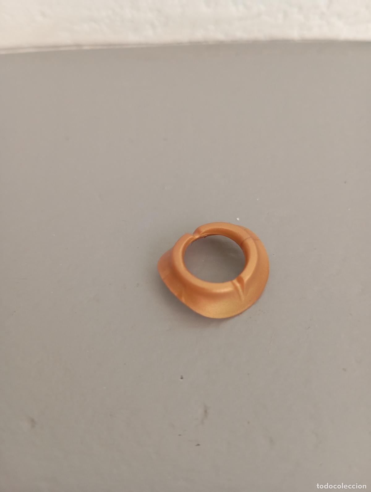 Playmobil: A0053 Playmobil cuello dorado