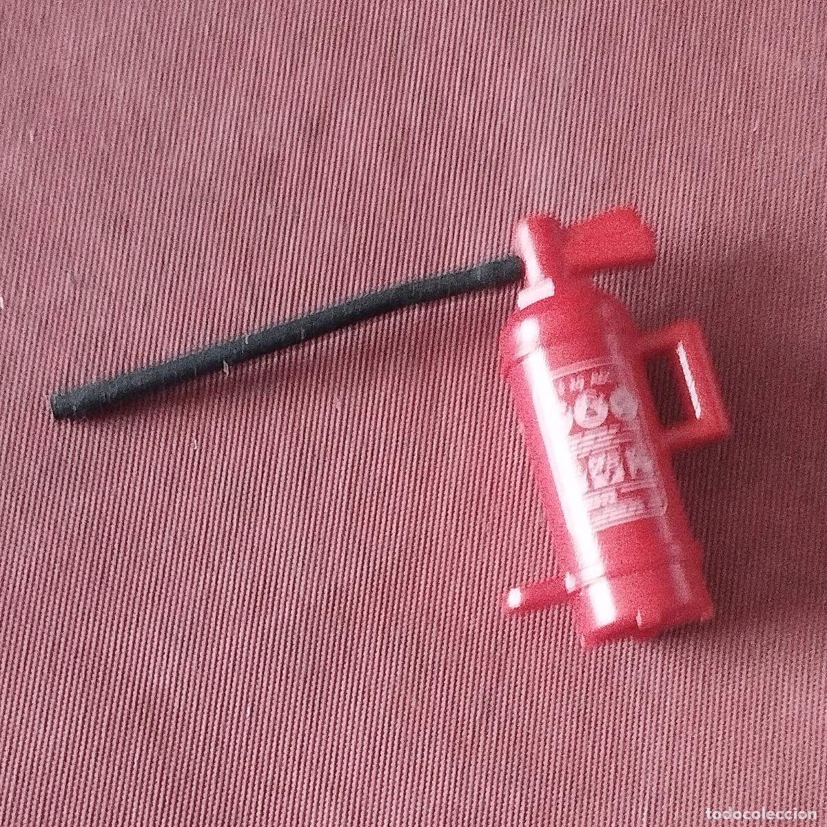 Playmobil: EXTINTOR ROJO - BOMBEROS - PLAYMOBIL - Foto 1