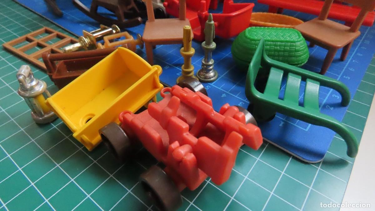 Playmobil: playmobil bancos y accesorios varios - Foto 2