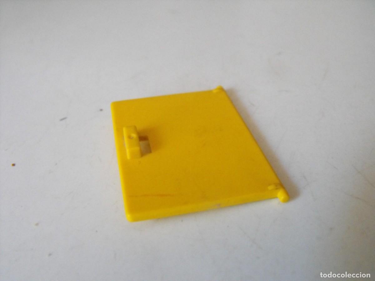 Playmobil: PLAYMOBIL. Peque&ntilde;a puerta. - Foto 1
