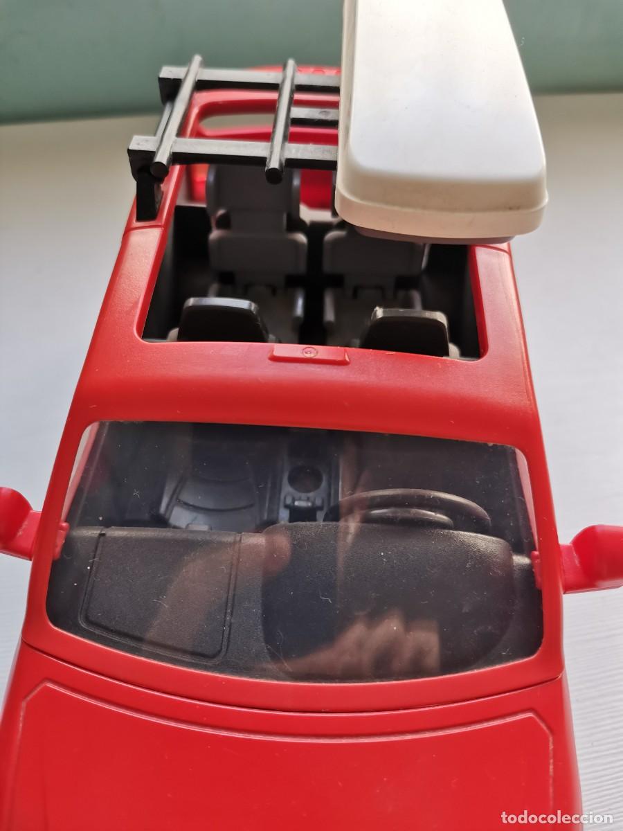 Playmobil: PLAYMOBIL COCHE ROJO CON BACA - Foto 3