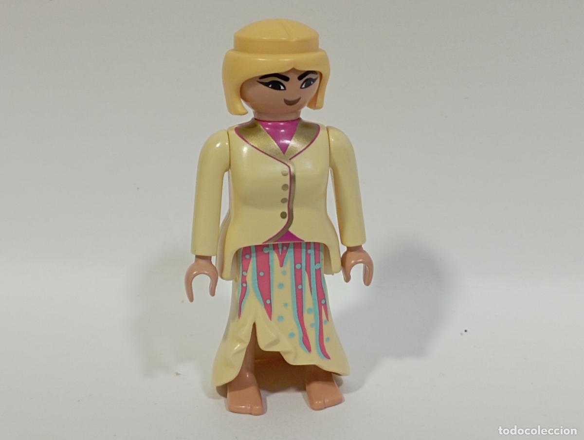 Playmobil: PLAYMOBIL FIGURA MUJER - Foto 1