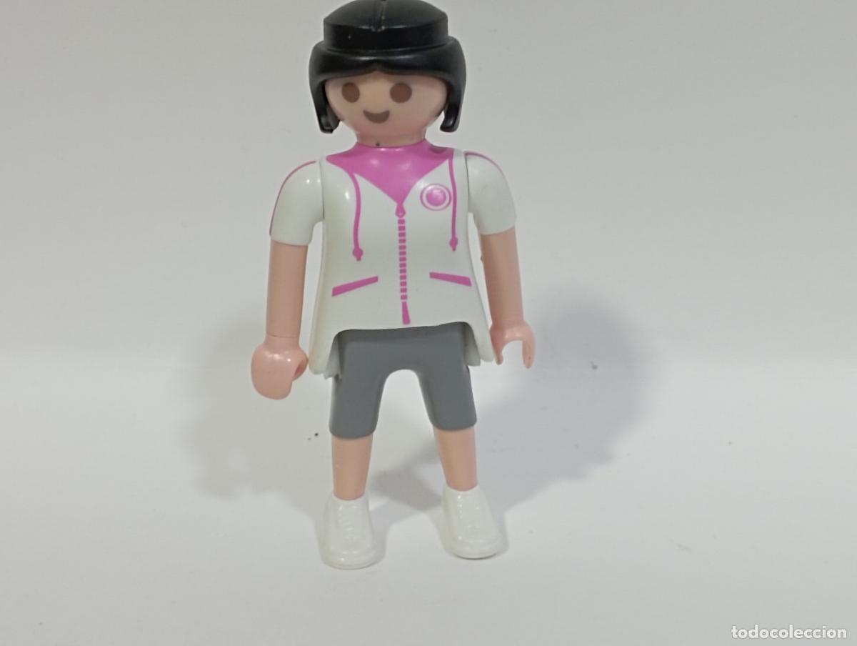 Playmobil: PLAYMOBIL FIGURA MUJER - Foto 1