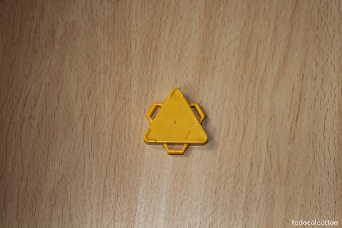 Playmobil: Se&ntilde;al de tr&aacute;fico triangular Playmobil amarilla - Foto 1