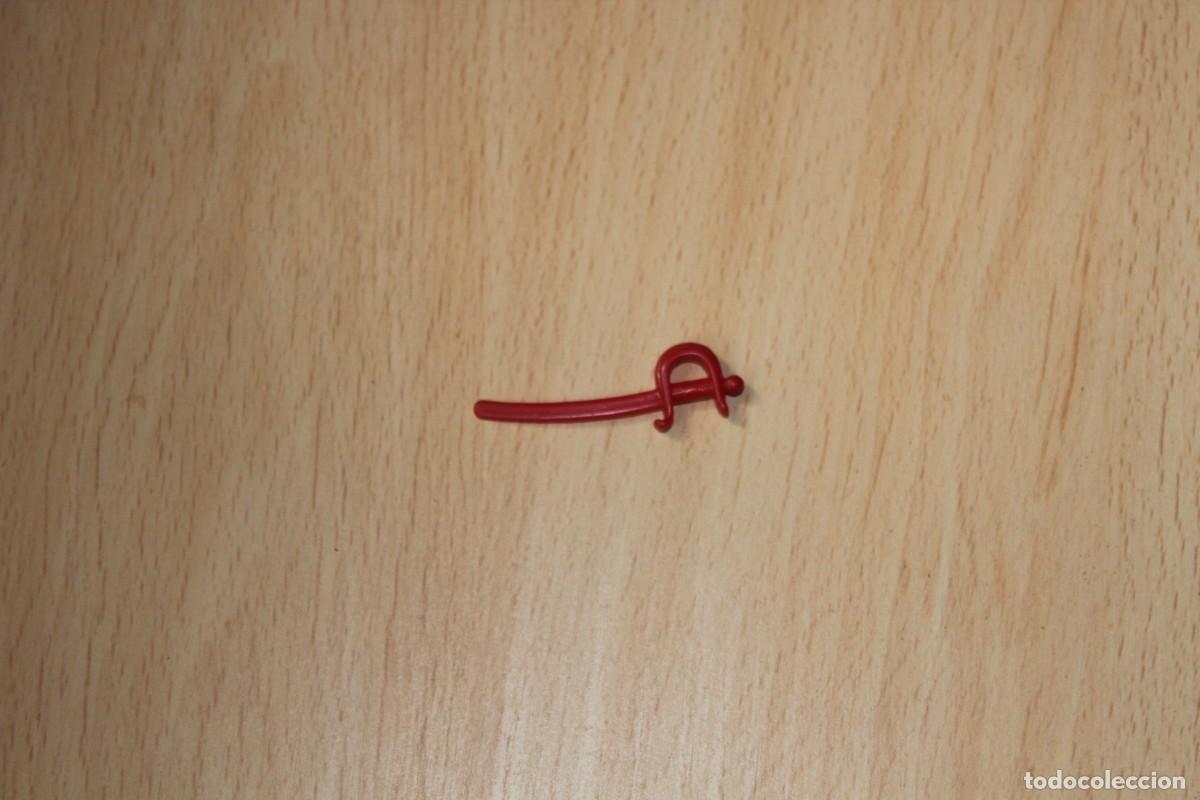 Playmobil: Accesorio Playmobil sable rojo - Foto 1