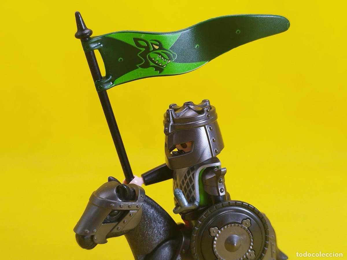Playmobil: Playmobil Caballero lobo con caballo y estandarte