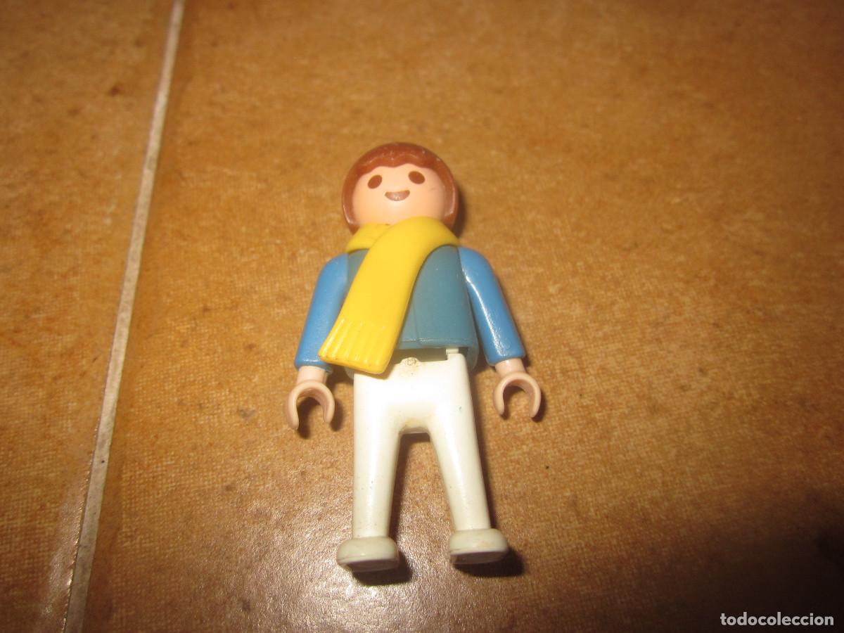 Playmobil: FIGURA MU&Ntilde;ECO PLAYMOBIL CON BUFANDA - Foto 2