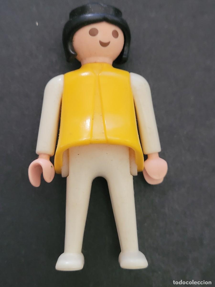 Playmobil: Mu&ntilde;eca Playmobil buen estado - Foto 1