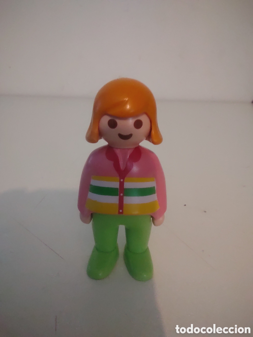 Playmobil: Playmobil ni&ntilde;a mujer - Foto 1
