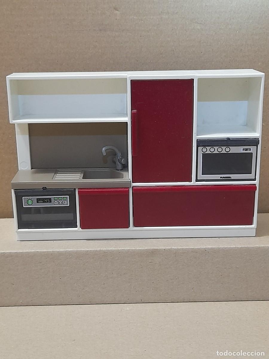 Playmobil: Playmobil house, mobiliario, mueble de cocina con horno, nevera, lavaplatos y fregadero