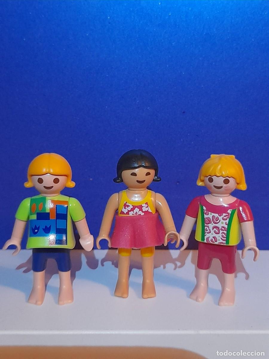 Playmobil: Playmobil figuras, ni&ntilde;as con ropa de verano