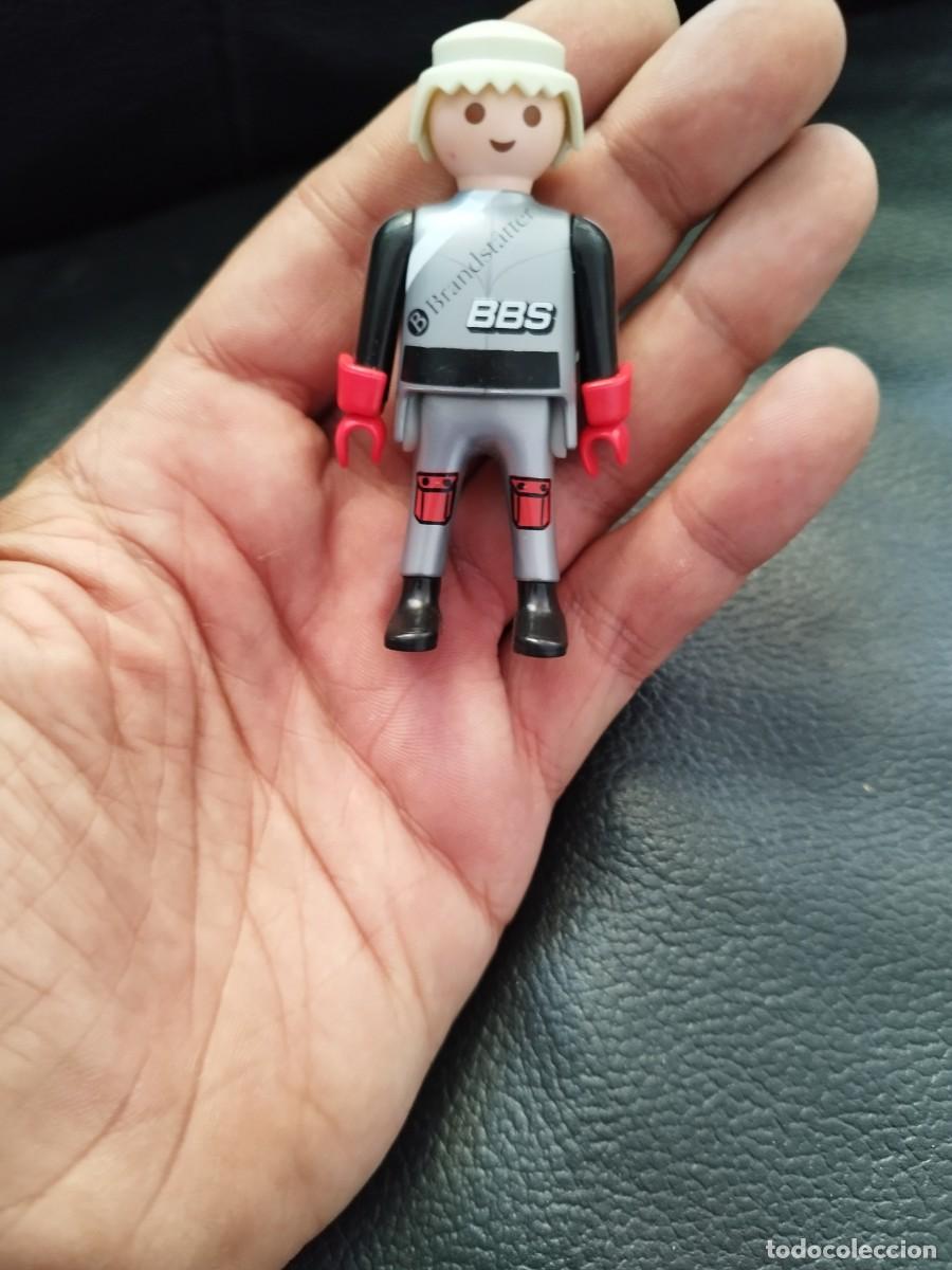 Playmobil: Figura Playmobil, hombre piloto de carreras, racing. Coche tuning, moto. BBS.