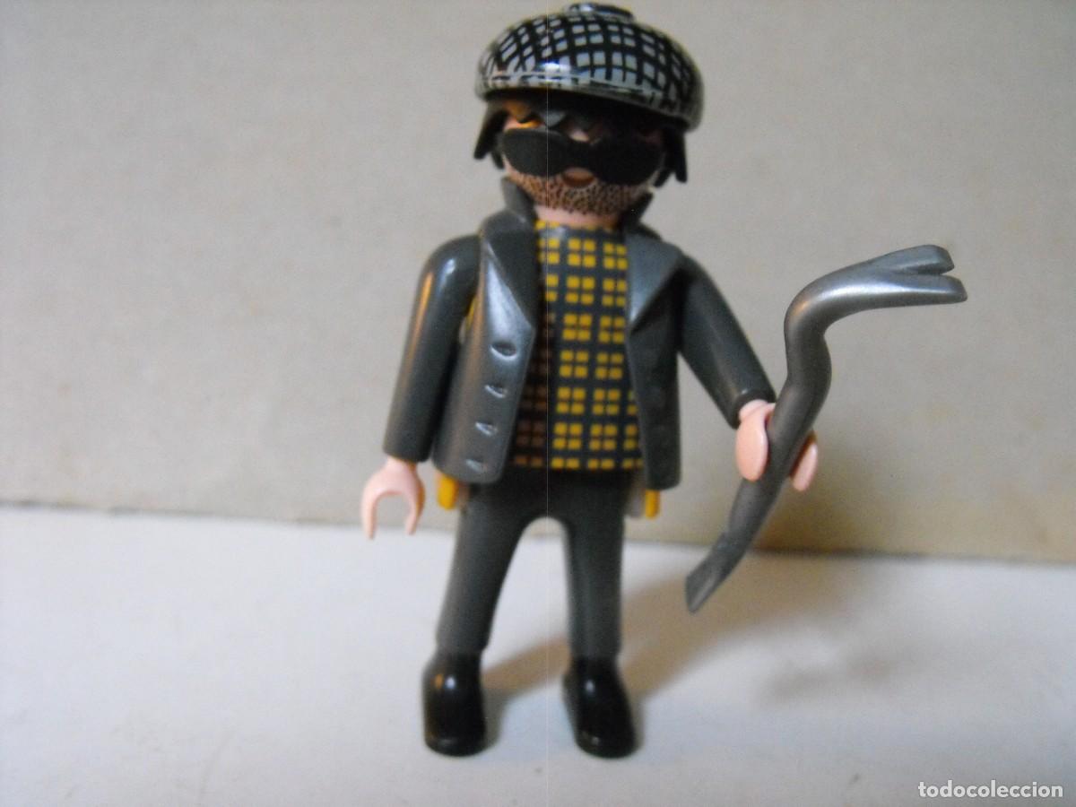 Playmobil: PLAYMOBIL. Figura de ladr&oacute;n.