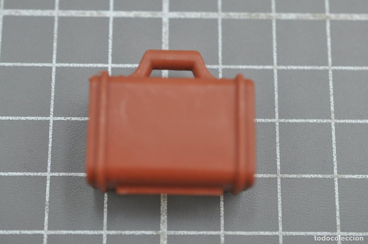 Playmobil: CJ0626 Playmobil, maleta marron