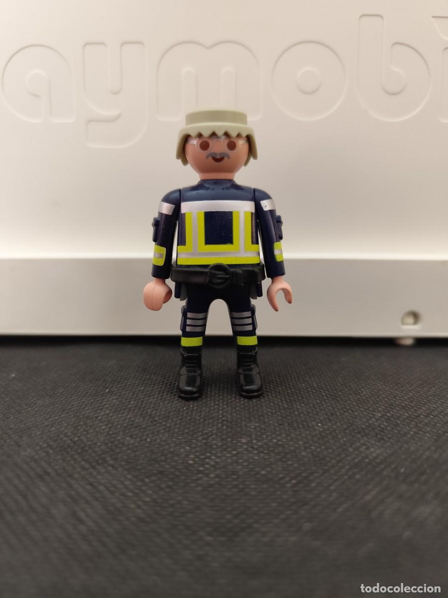 Playmobil: Figura Playmobil hombre bombero