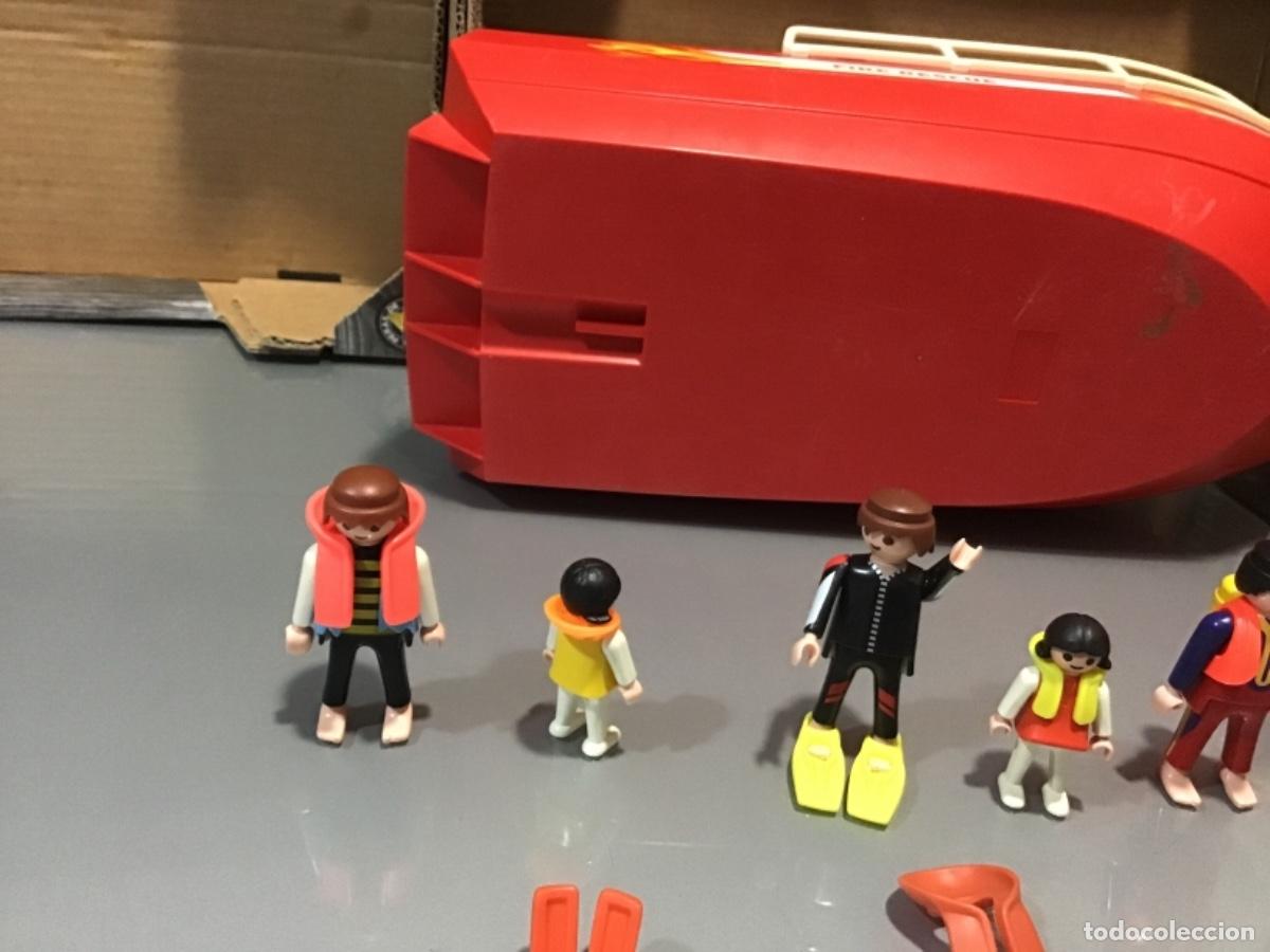 Playmobil: Barco rescate playmobil y 5 figuras - Foto 3