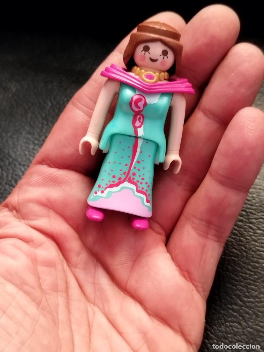 Playmobil: Figura Playmobil, chica princesa o mujer reina.