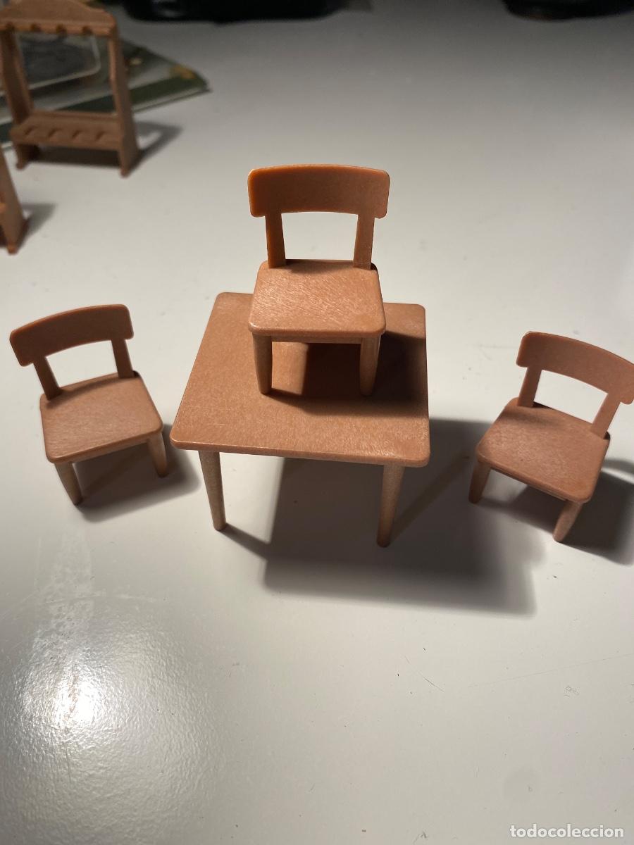 Playmobil: Mesa con 3 sillas de Playmobil