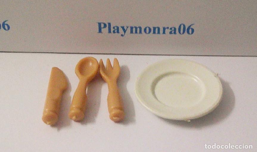 Playmobil: PLAYMOBIL P041 * PLATO CON CUCHILLO TENEDOR Y CUCHARA