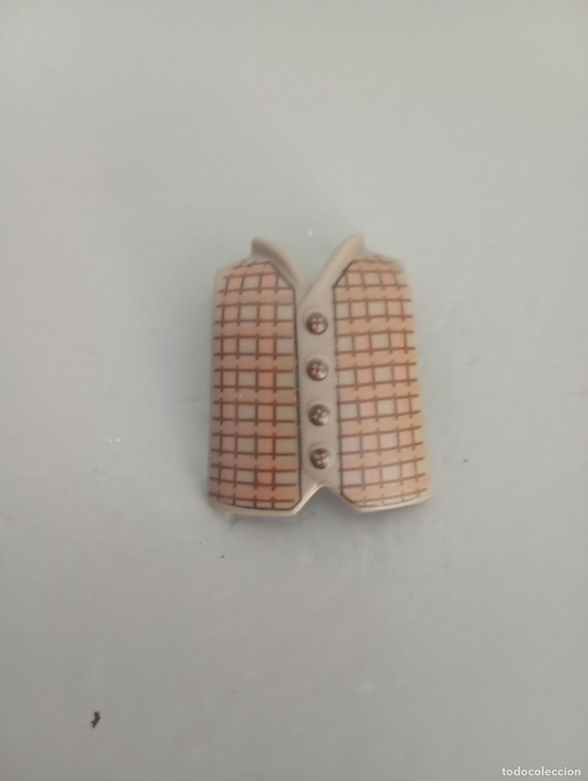 Playmobil: N1111 Playmobil Accesorio torso marr&oacute;n