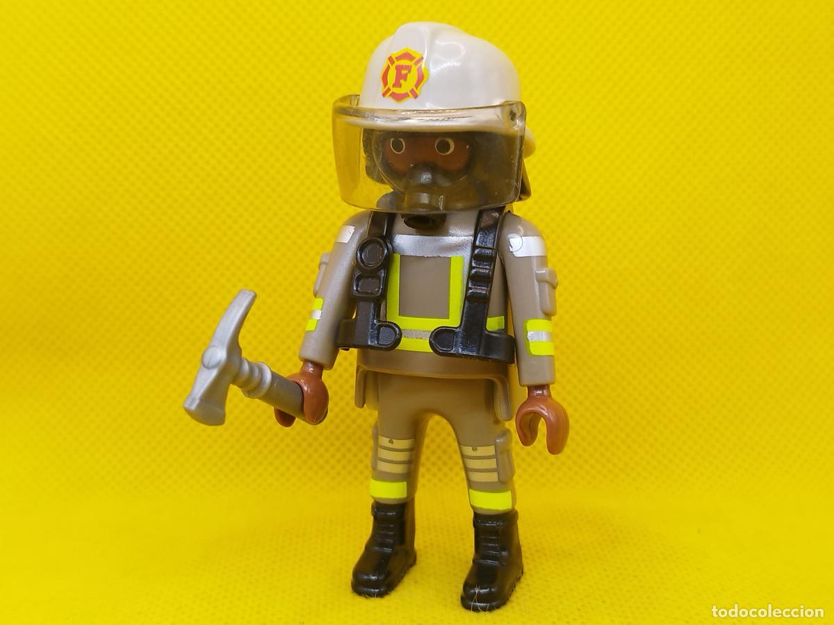 Playmobil: Playmobil Bombero con hacha - Foto 1