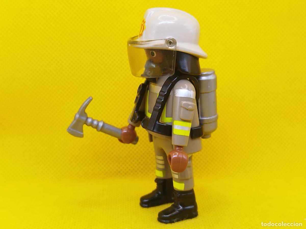 Playmobil: Playmobil Bombero con hacha - Foto 2
