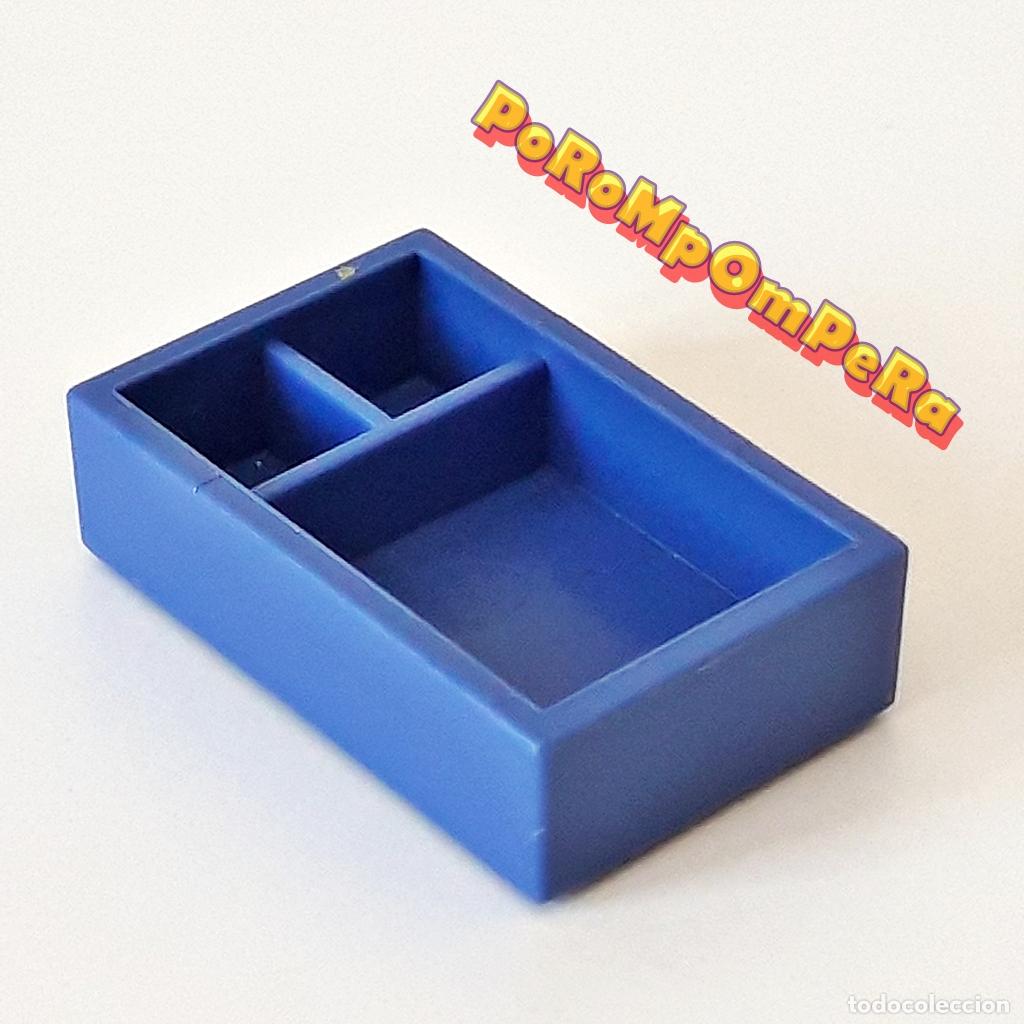 Playmobil: PLAYMOBIL CAJA RECTANGULAR AZUL COMPARTIMENTOS - SET/S POR DETERMINAR D9 - Foto 1