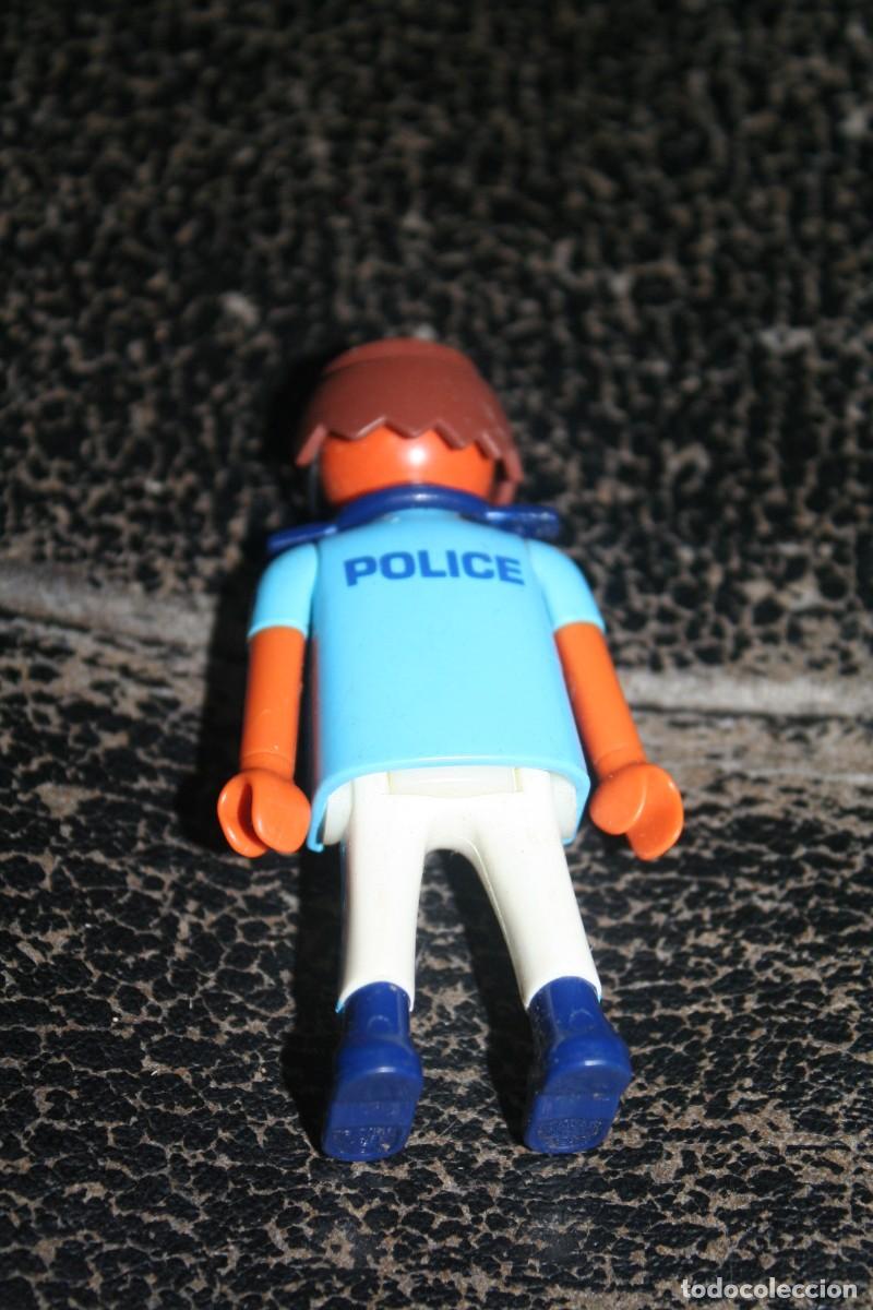 Playmobil: mu&ntilde;eco playmobil policia - Foto 2