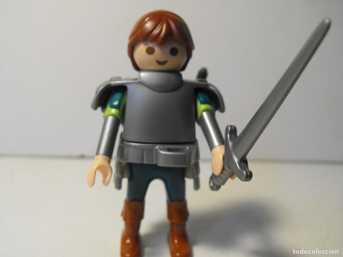 Playmobil: PLAYMOBIL. Figura de soldado, guerrero medieval.