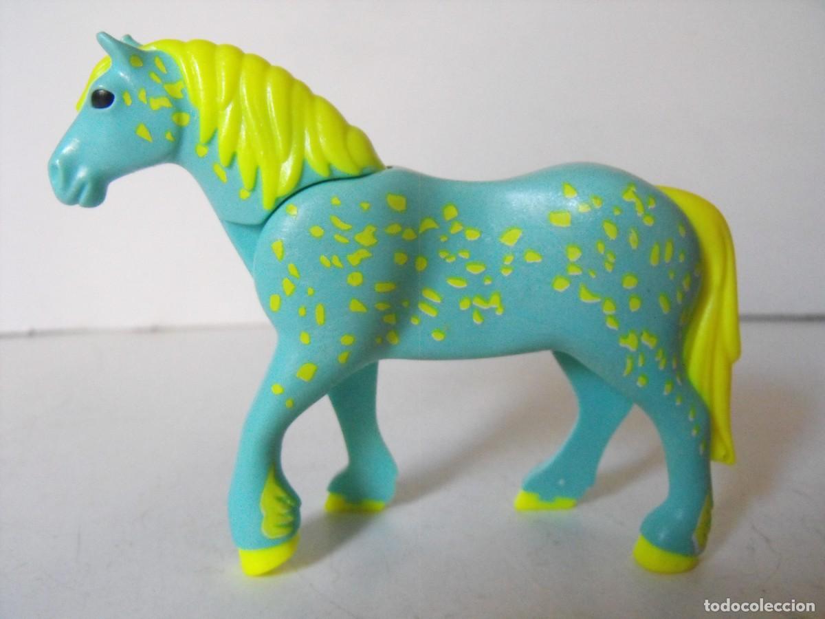 Playmobil: PLAYMOBIL. Figura de caballo fant&aacute;stico.
