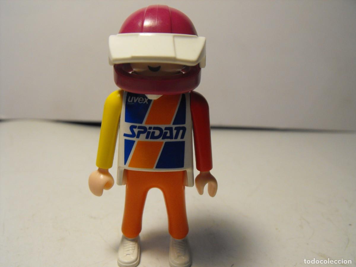 Playmobil: PLAYMOBIL. Figura de piloto de competici&oacute;n. - Foto 1