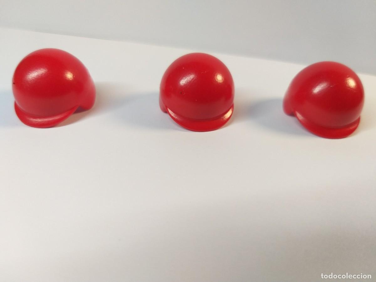Playmobil: PLAYMOBIL - X3 CASCOS. - Foto 1