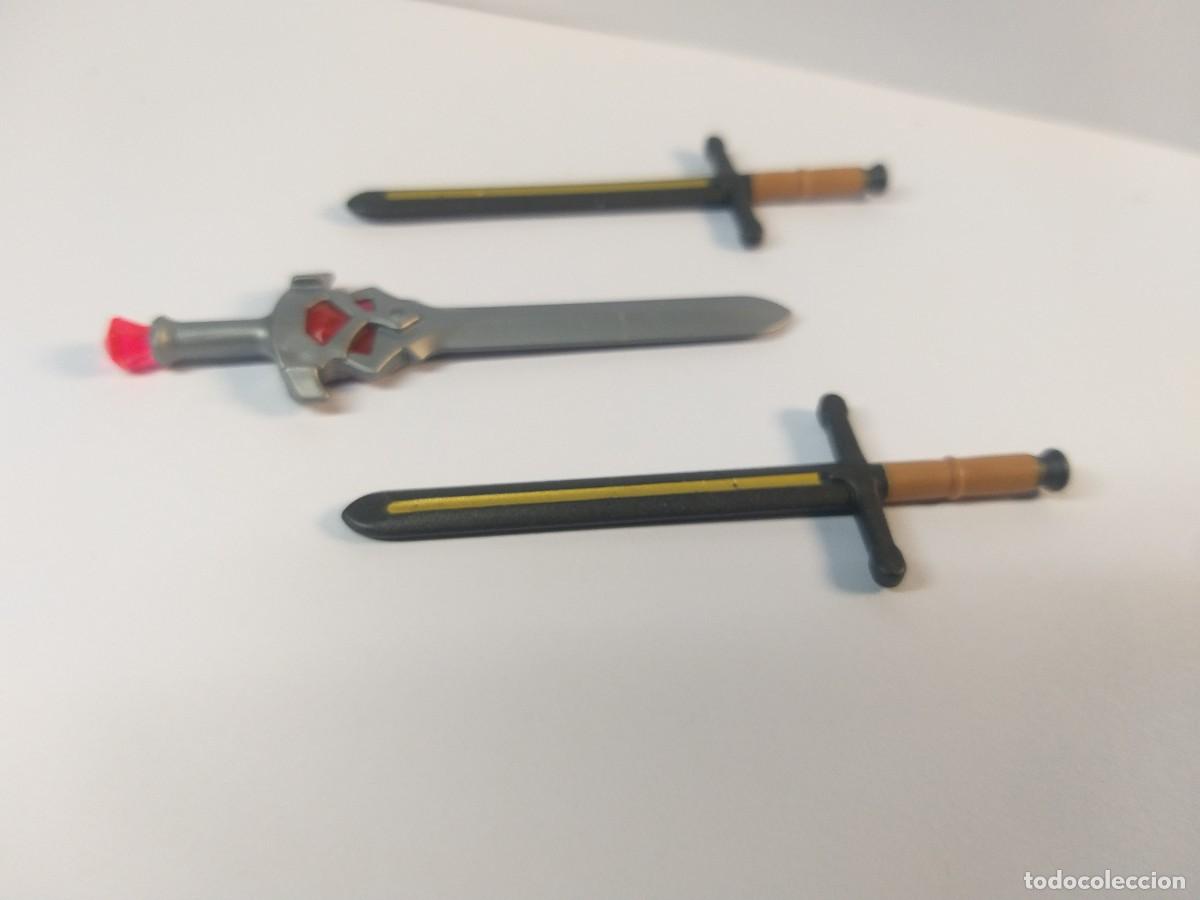 Playmobil: PLAYMOBIL - X3 ESPADAS MEDIEVAL. - Foto 1