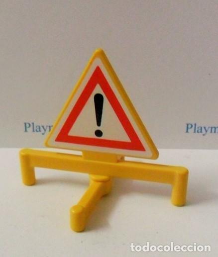 Playmobil: PLAYMOBIL P128 * SE&Ntilde;ALES TRAFICO OBRAS PELIGRO INDEFINIDO CON SOPORTE