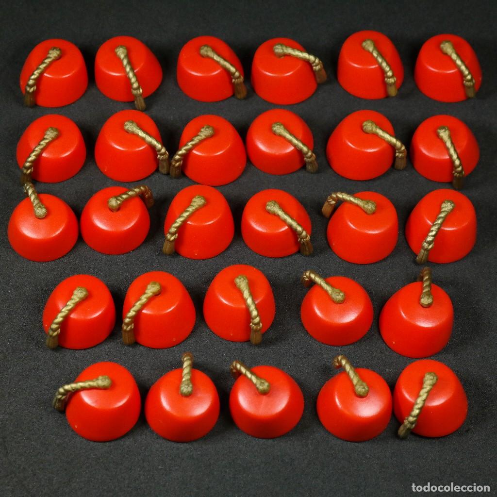 Playmobil: Playmobil gorros fez con borja dorada ☼