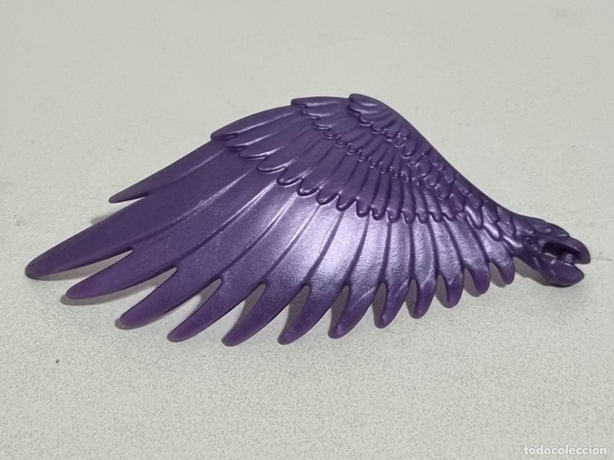 Playmobil: Playmobil 5478 Pieza Ala Morada Violeta Purpura Caballo Pegaso Bosque Magico