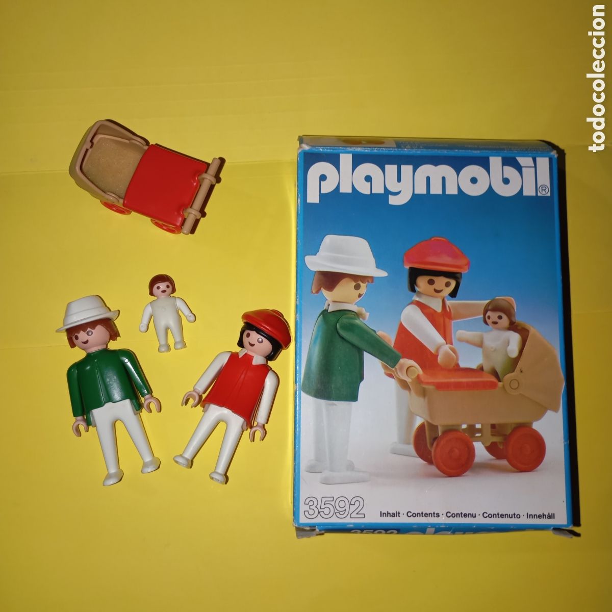 Playmobil: Caja Playmobil 3592, pareja con beb&eacute; y carrito (victoriano, ciudad)