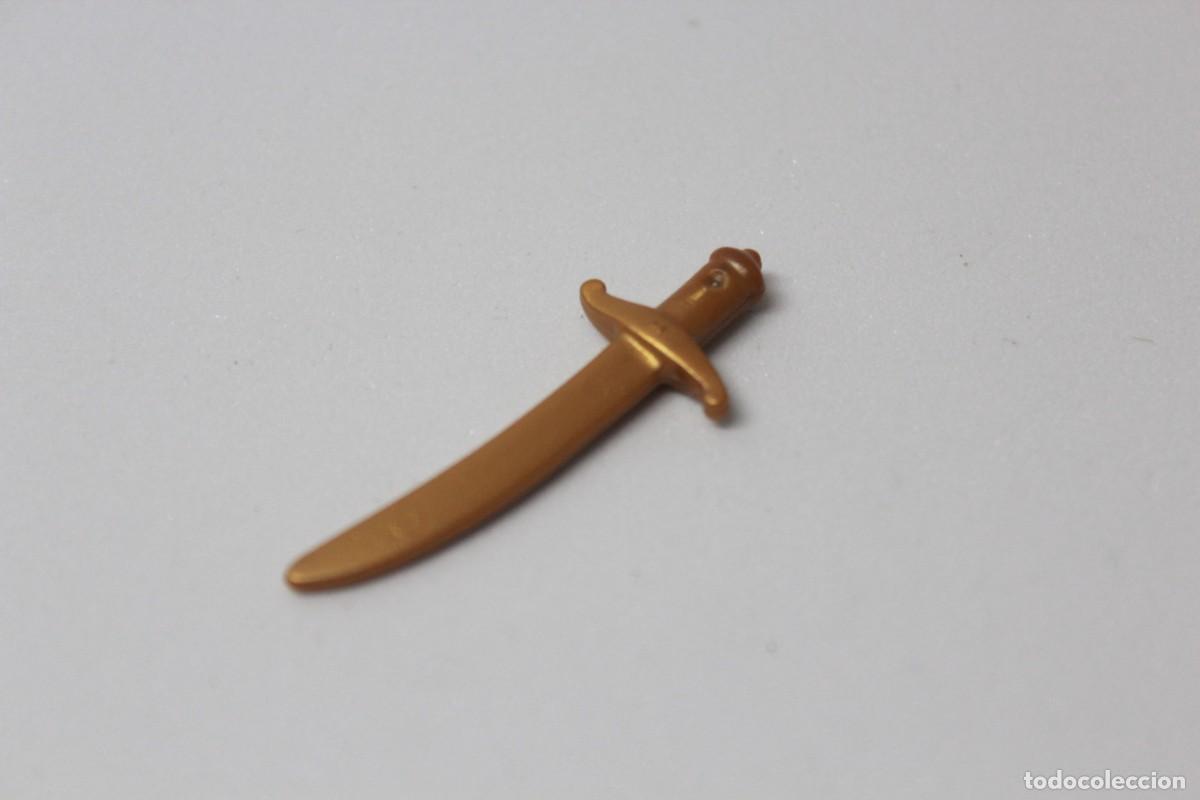 Playmobil: Accesorio Playmobil espada dorada curva - Foto 2