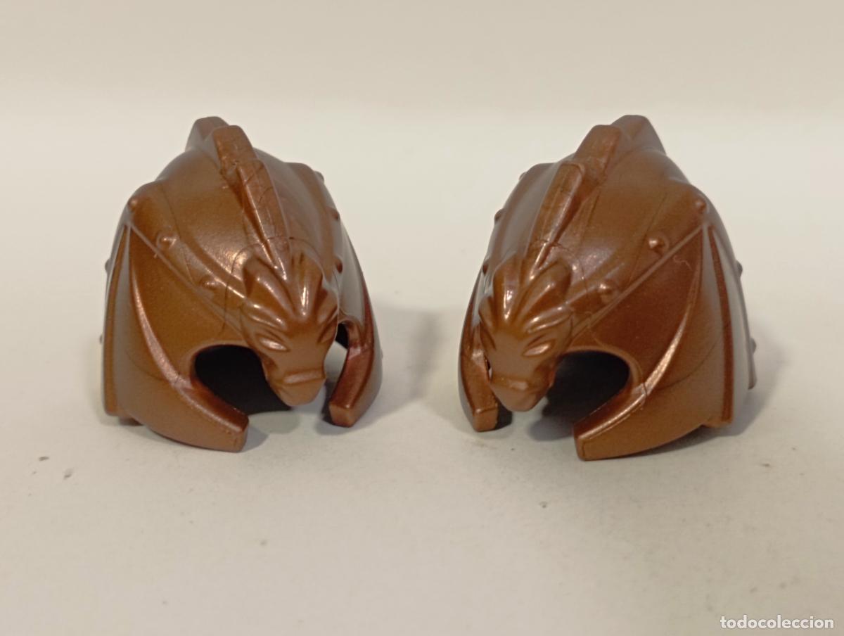 Playmobil: PLAYMOBIL 2 CASCO MEDIEVAL ROMANO CASTILLO ARMAS---COLOR BRONCE