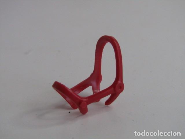 Playmobil: DIFICIL BOCADO ROJO CABALLOS 2&ordf; GENERACI&Oacute;N PLAYMOBIL