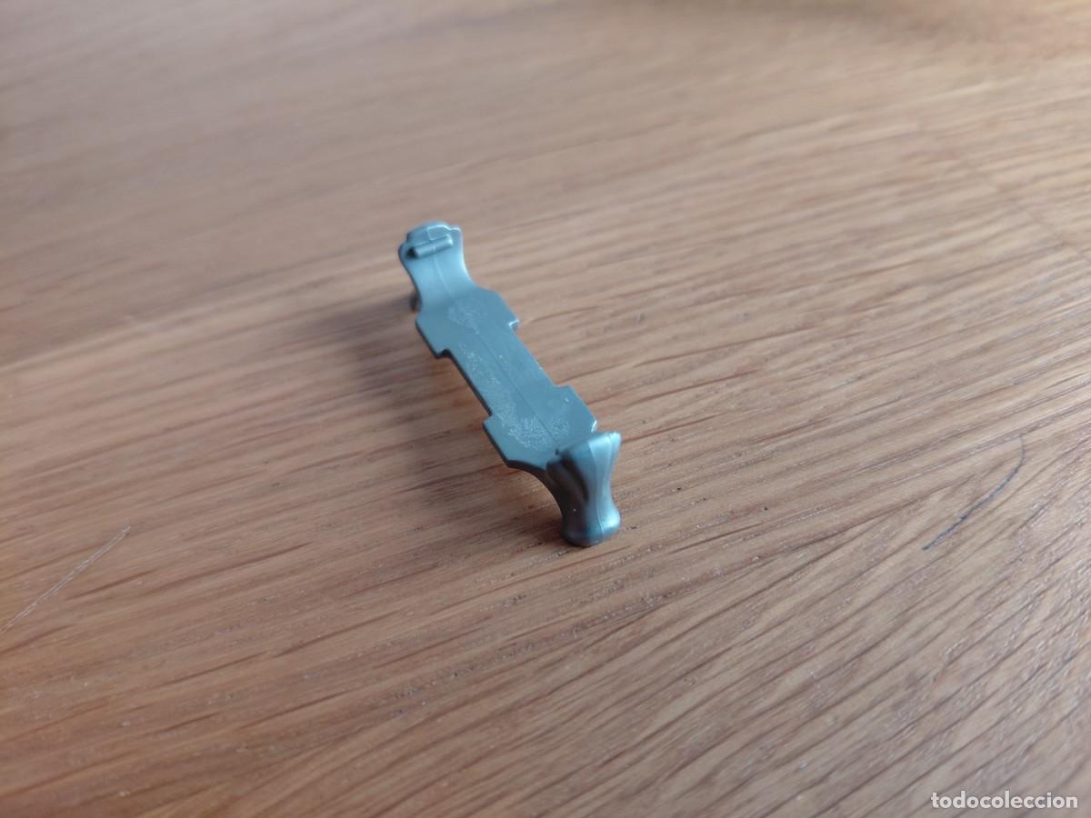 Playmobil: Playmobil -- Pedestal ba&ntilde;o -- Gris plateado