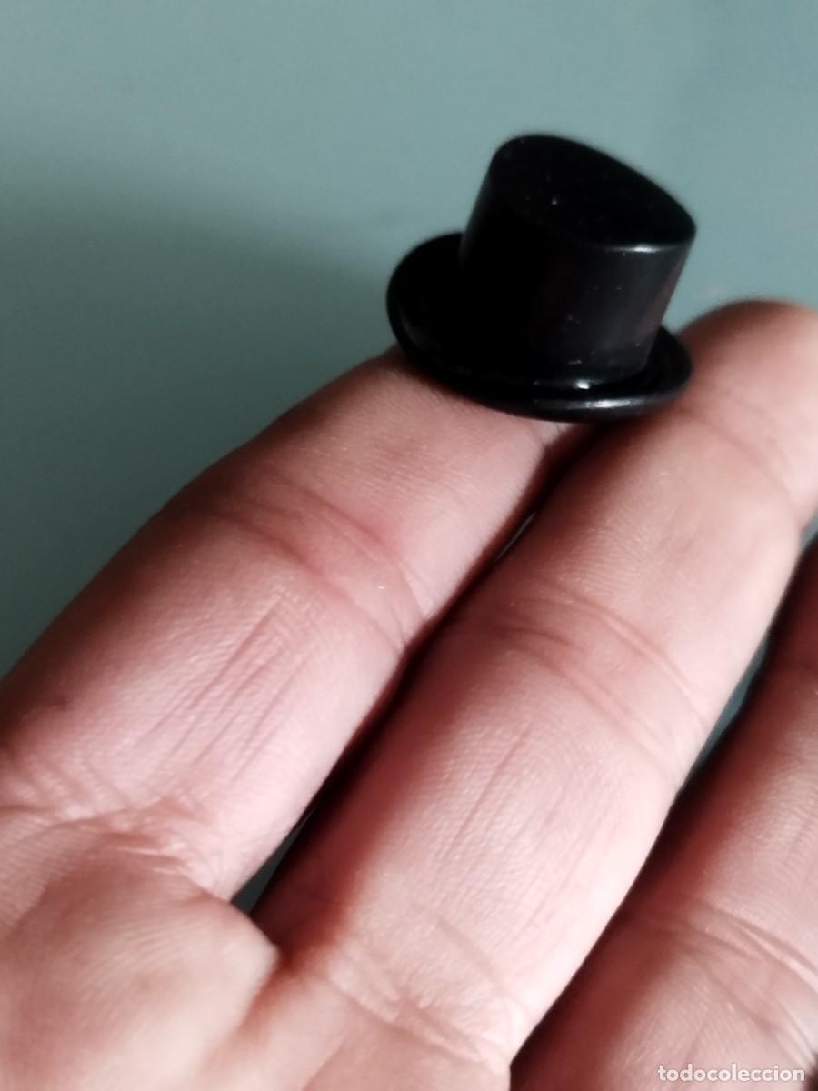 Playmobil: Figura Playmobil, sombrero de copa de color negro.