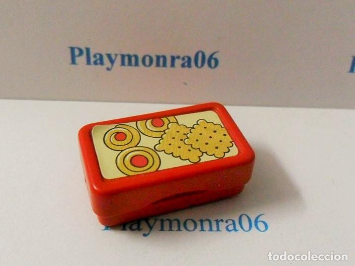 Playmobil: PLAYMOBIL P054 * TARTERA FIAMBRERA CAJA ROJA CON TAPA PEGATINA GALLETAS SURTIDAS