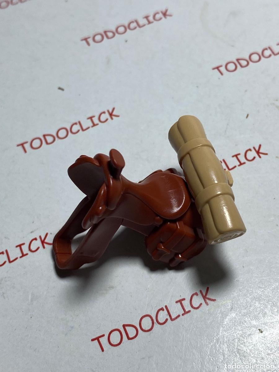 Playmobil: Playmobil silla de caballo (pedido m&iacute;nimo)5&euro;)