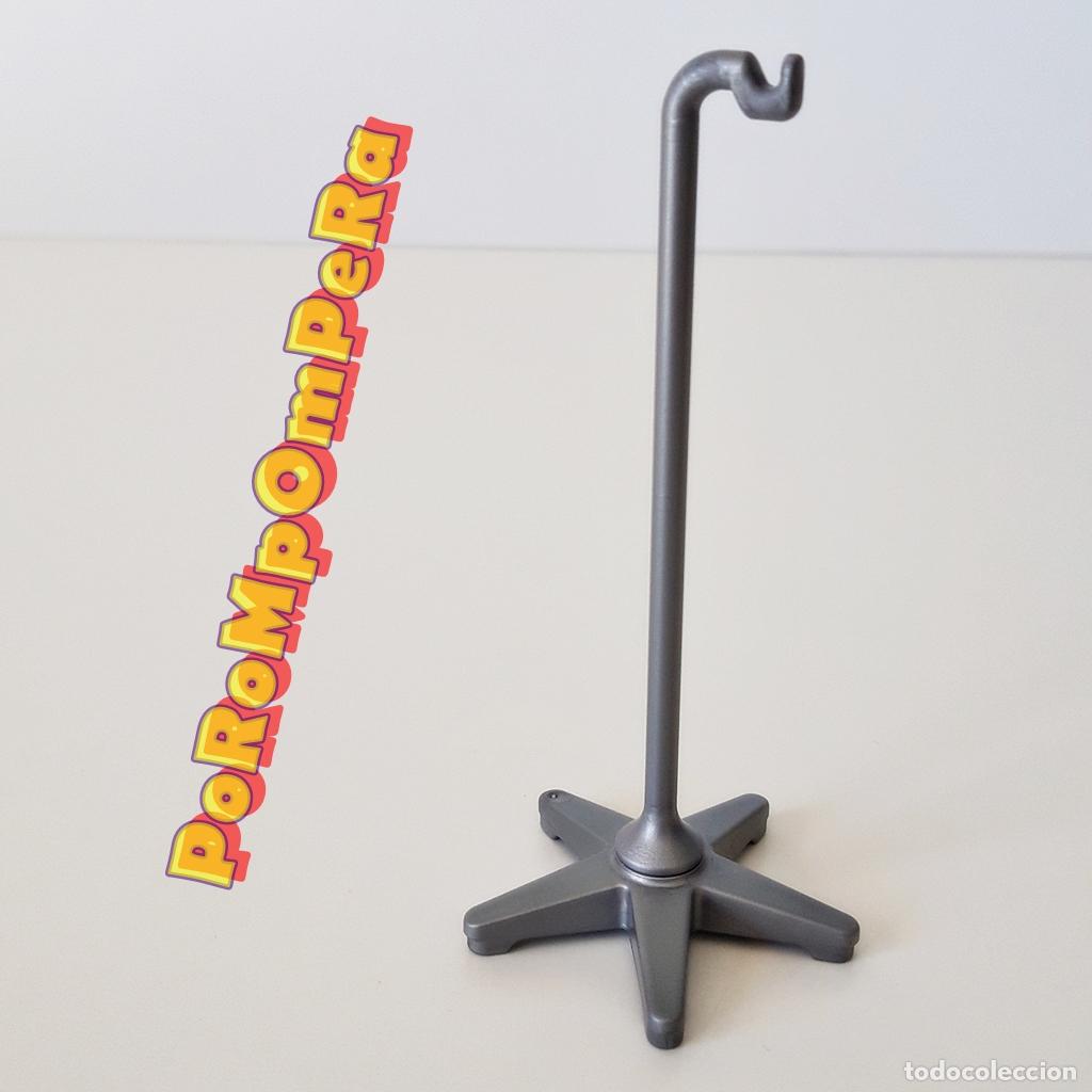 Playmobil: PLAYMOBIL BARRA PLATEADA SUJECI&Oacute;N GOTERO ENGANCHE AMBULANCIA HOSPITAL K7