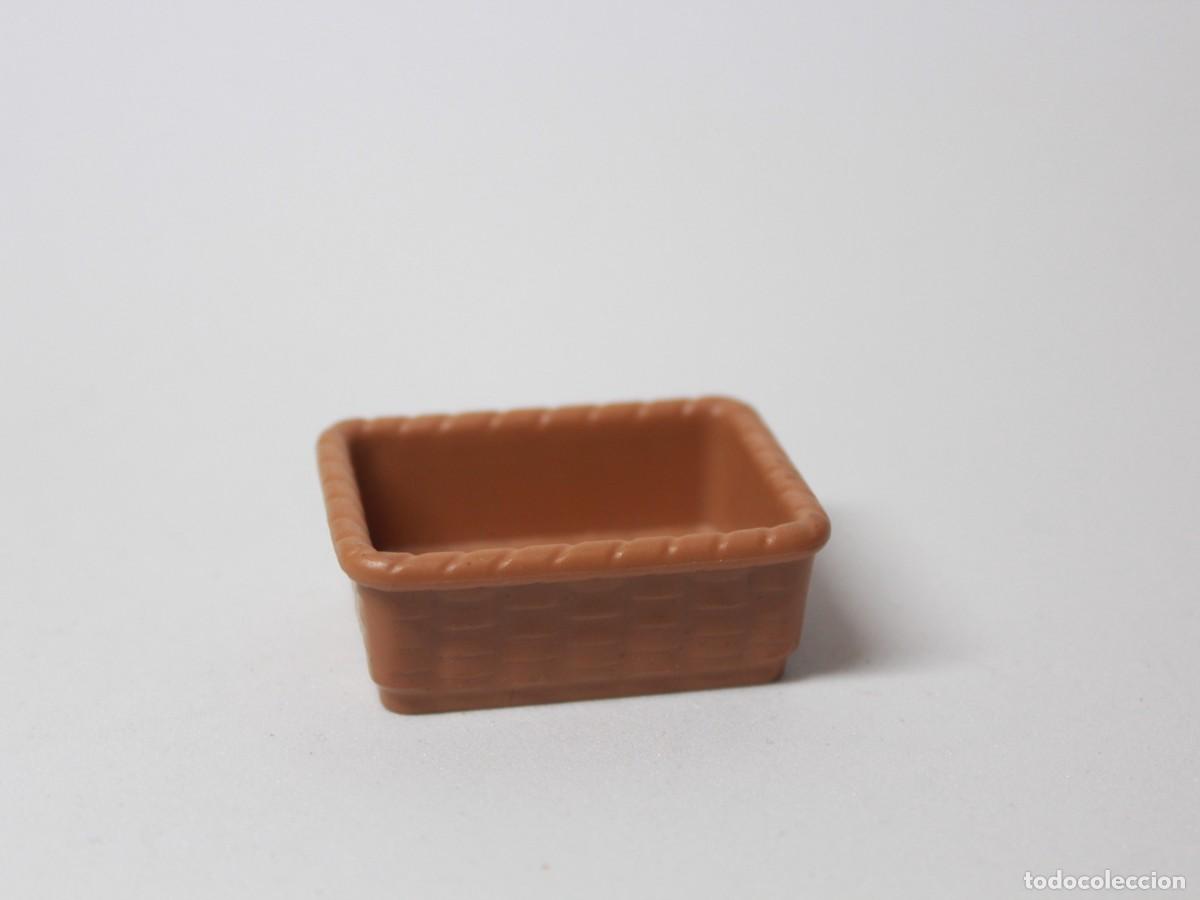 Playmobil: Accesorio Playmobil caj&oacute;n rectangular marr&oacute;n sin tapa - Foto 1