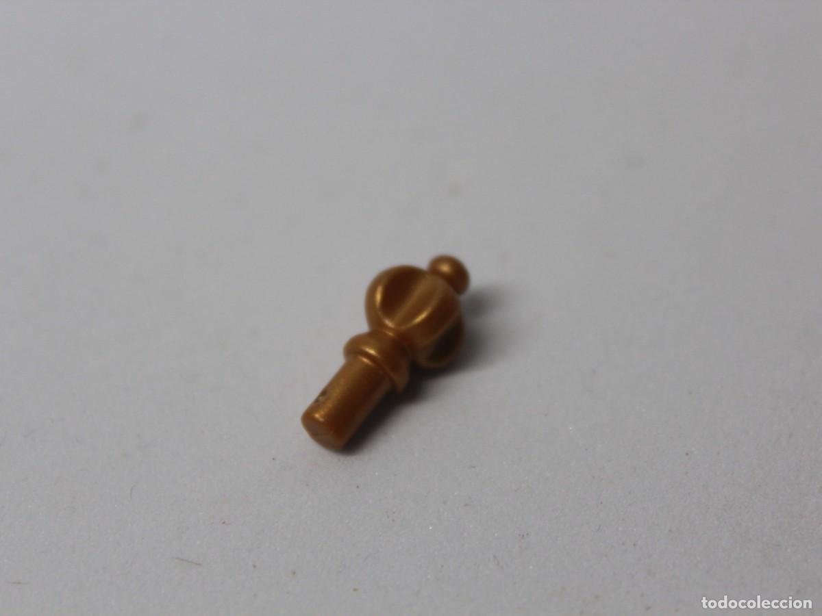 Playmobil: Accesorio Playmobil pomo o remate dorado peque&ntilde;o