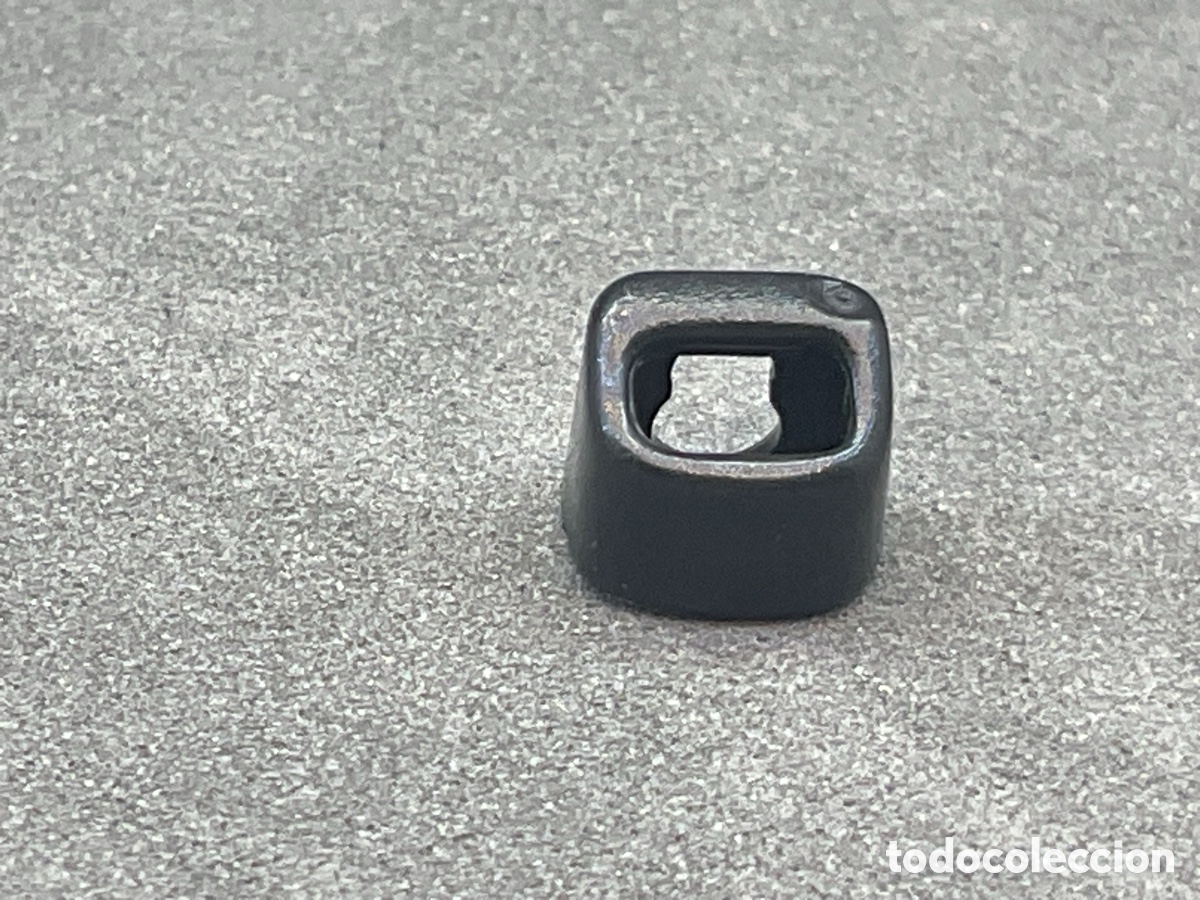 Playmobil: ACCESORIOS PLAYMOBIL. FUNDA PORTAESPADAS COLOR NEGRO.