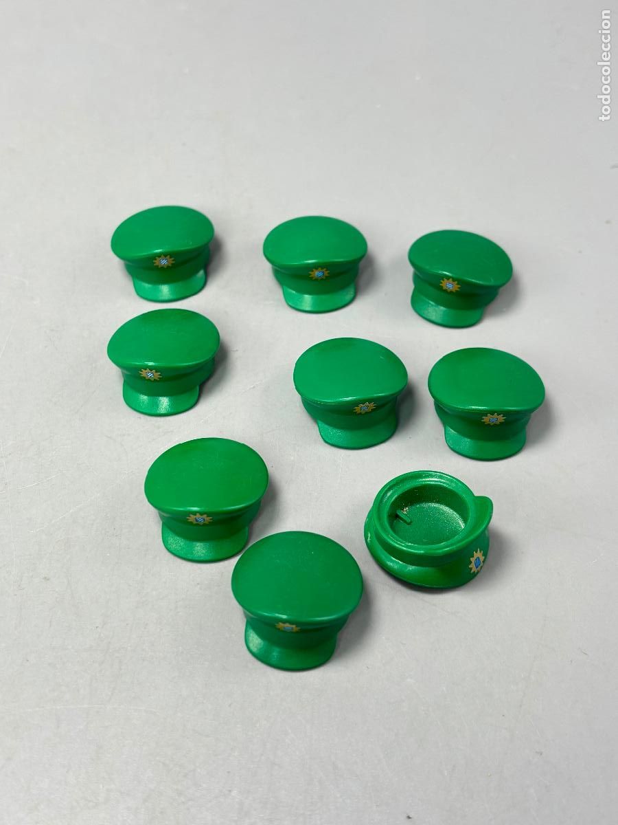 Playmobil: Playmobil lote gorra verde polic&iacute;a