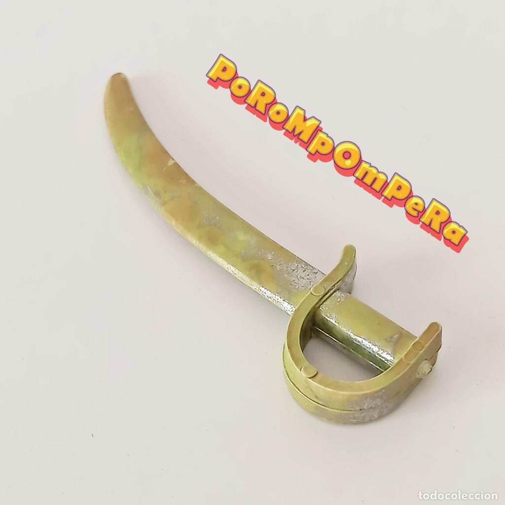 Playmobil: PLAYMOBIL ESPADA CROMADA CURVA EJ&Eacute;RCITO NORDIST PIRAT CASACA ROJA SOLDADO VICTORIAN SABLE MILITAR i2